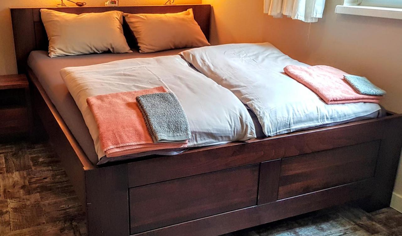 Bnb Comfort Guesthouse Olten - Lostorf Luaran gambar