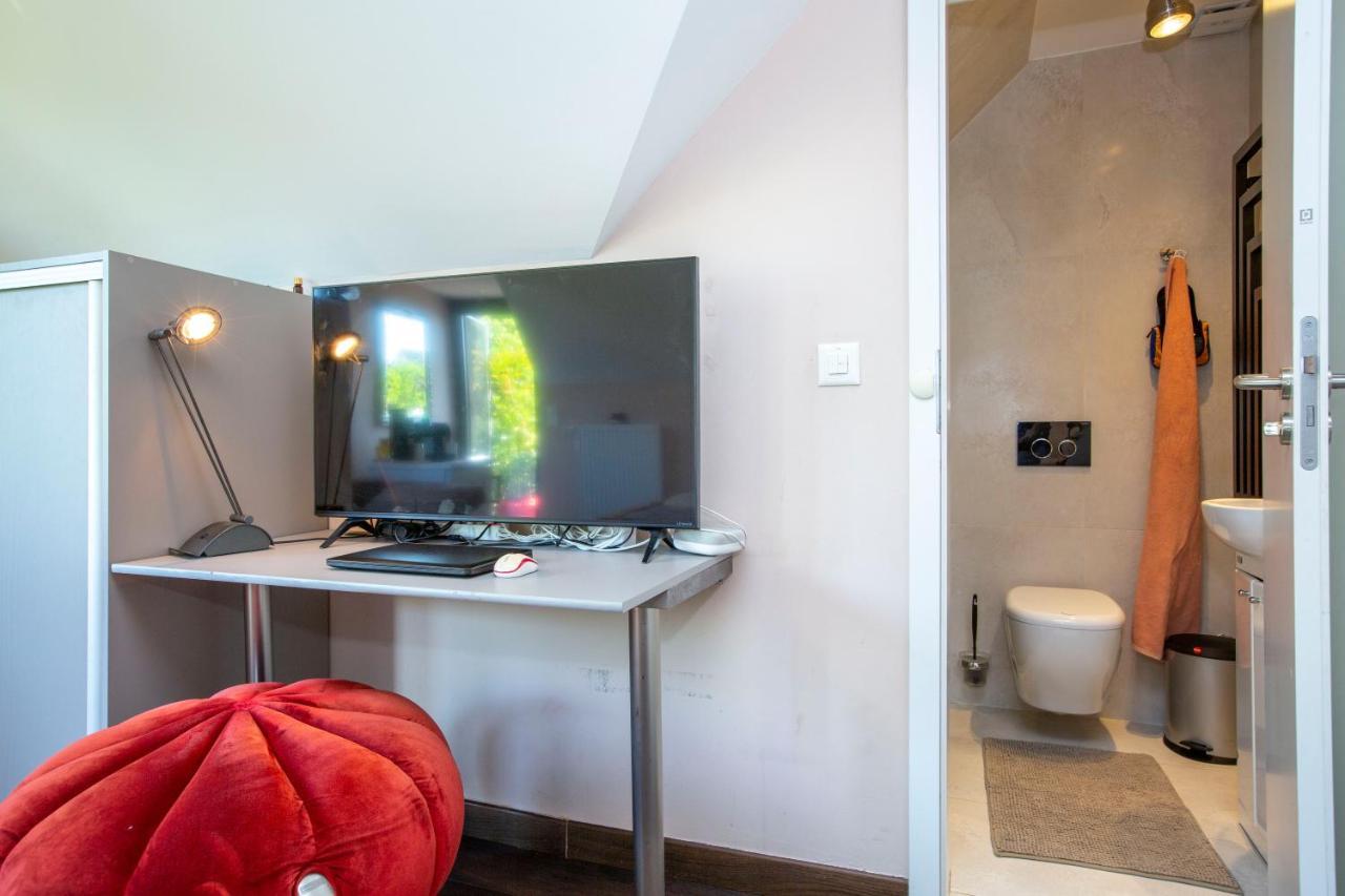 Bnb Comfort Guesthouse Olten - Lostorf Luaran gambar