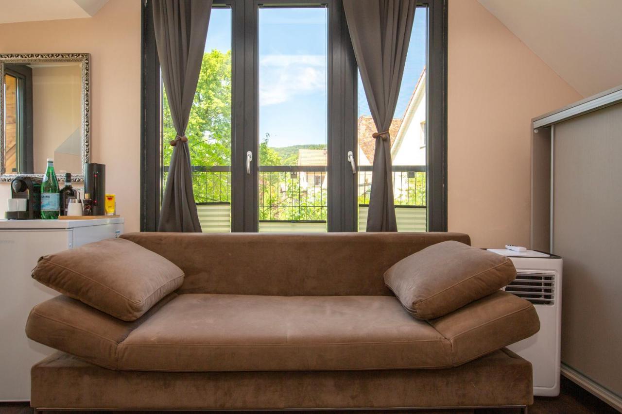 Bnb Comfort Guesthouse Olten - Lostorf Luaran gambar